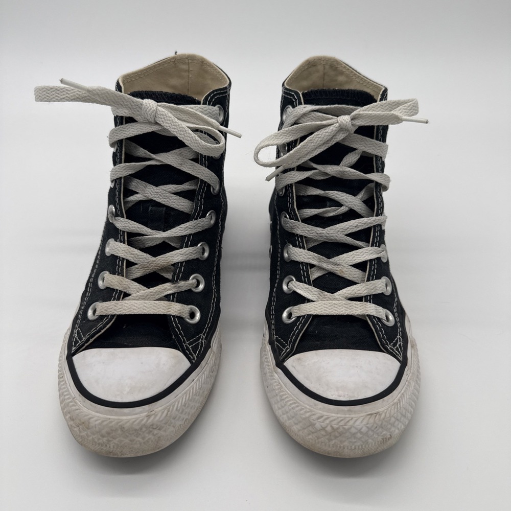 Converse Chuck Taylor All Star HighTop Black Canvas Sneakers Women's Size 6.5
